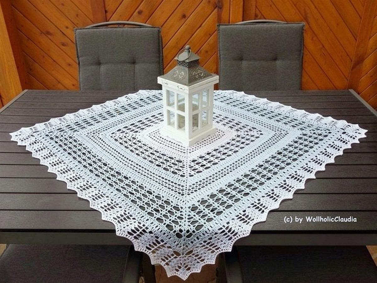 Häkelanleitung - Mitteldecke "Tischgeflüster"