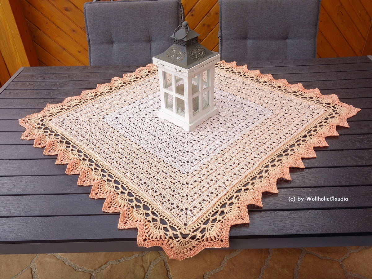 Häkelanleitung - Mitteldecke "Summer 2022" - Größe beliebig