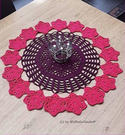 Häkelanleitung Tischläufer/ Spiraldecke "Blumenwiese"