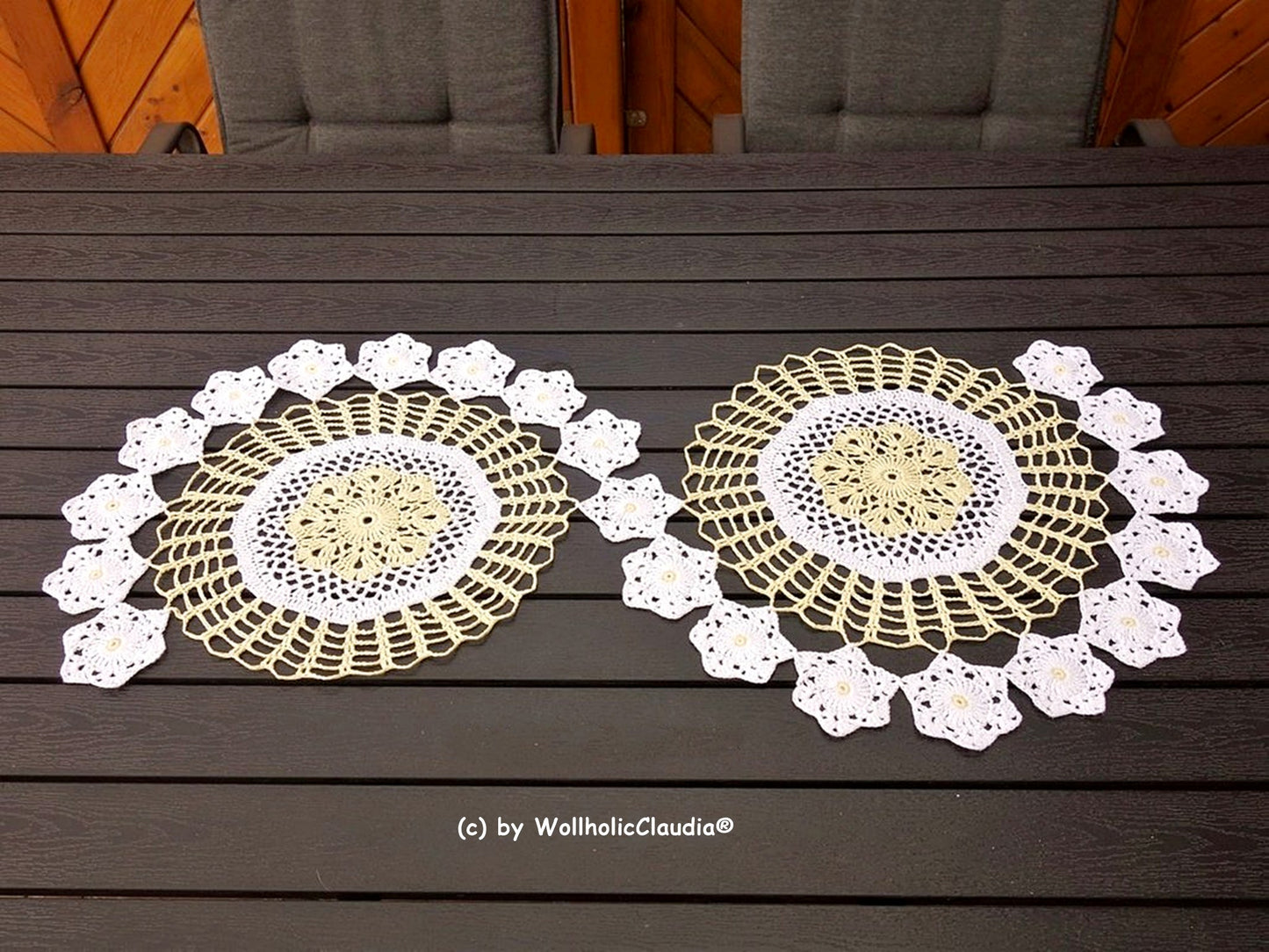 Häkelanleitung Tischläufer/ Spiraldecke "Blumenwiese"