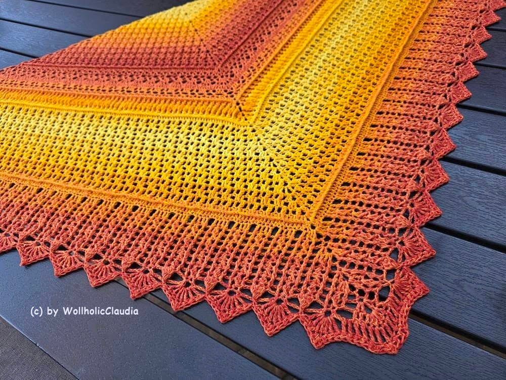 Häkelanleitung Tuch "Sonnenuhr"